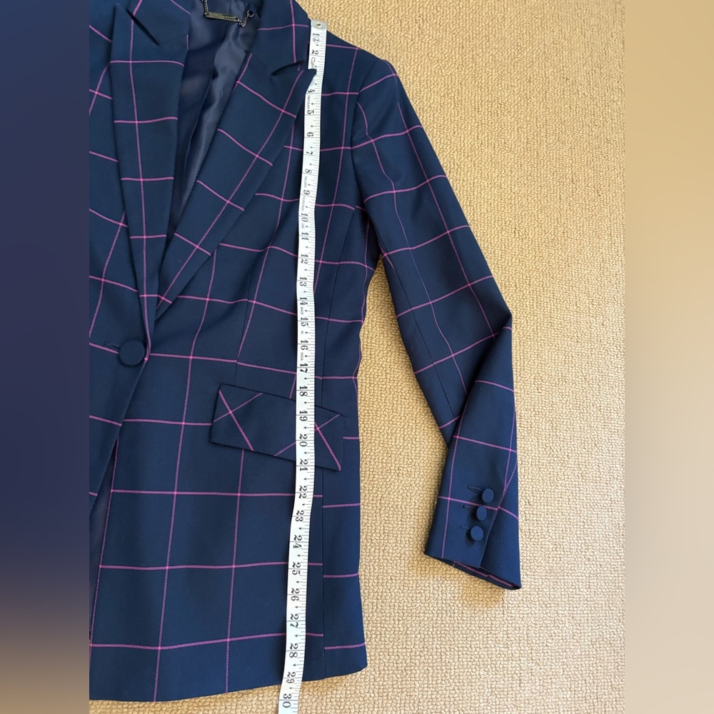 NWT Trina Turk Women’s Navy and Magenta Grid Suit, both size 4 - Picture 7 of 10